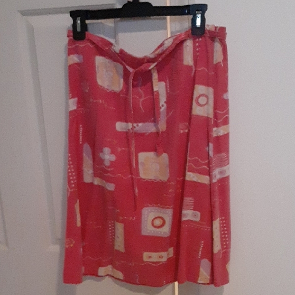 🌹  Karen Scott Sport skirt. Size medium. Pink, yellow and purple. - Picture 1 of 7